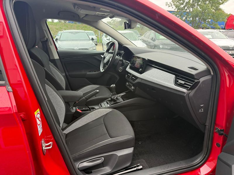 Škoda Scala Selection 1.0 TSI 85kw - fotka 9 z 25