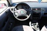 Škoda Fabia 1,2 i  STK 3/2028 - náhled 12