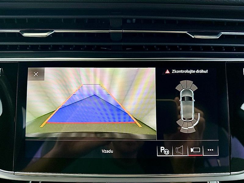 Audi Q8 50TDI QUATTRO S-LINE, VZDUCH, - fotka 14 z 29