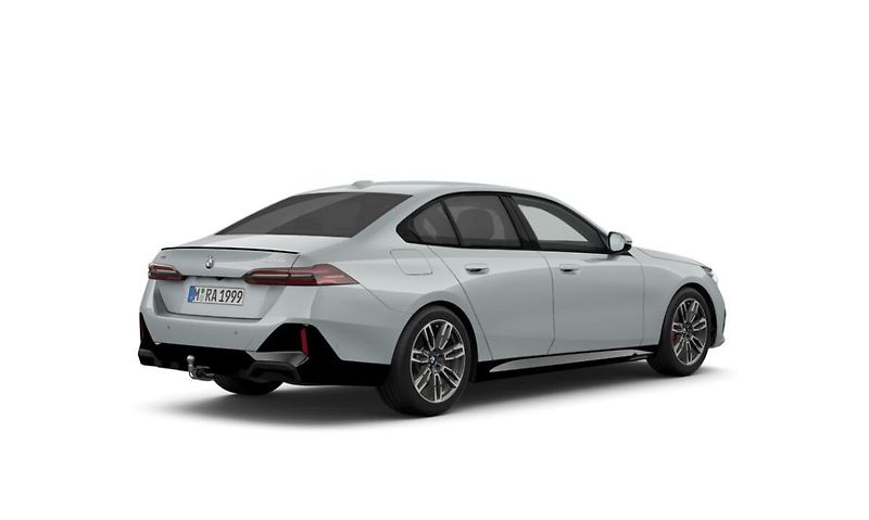 BMW Řada 5 520d xDrive - fotka 2 z 4