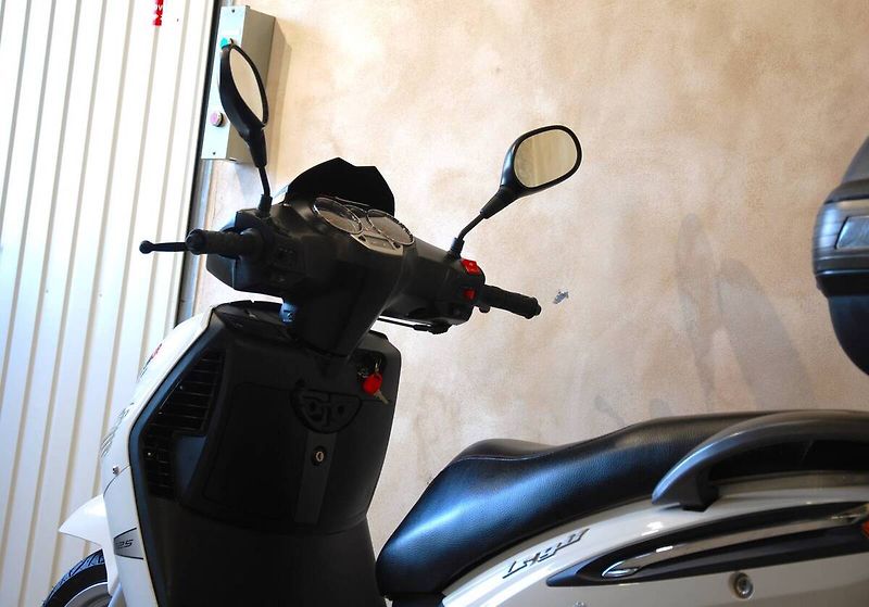 Keeway Logik 125 (2019) LOGIK 125i - stroj od nás, ser - fotka 20 z 20