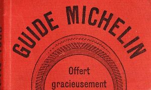Michelinova průvodce, kteří hodnotí kvalitu restaurací a rozdává prestižní ocenění - Michelinské hvězdy, vznikl díky zájmu Andrého Michelina o podporu automobilové turistiky.