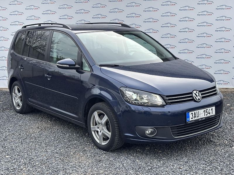 Volkswagen Touran (2013) 2.0TDI, 103kW. DSG, 7míst - fotka 1 z 16