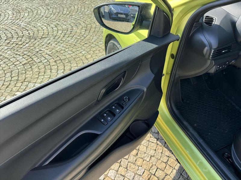 Hyundai i20 (2025) 1,0 26 1,0 T-GDI MT GO PLUS! - fotka 6 z 9