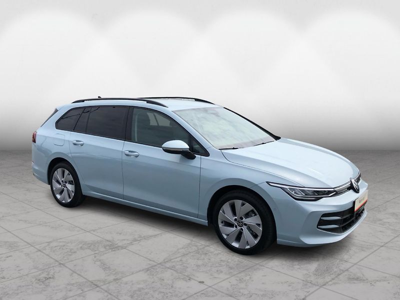 Volkswagen Golf Variant People 1,5 eTSI 7DSG m - fotka 6 z 30
