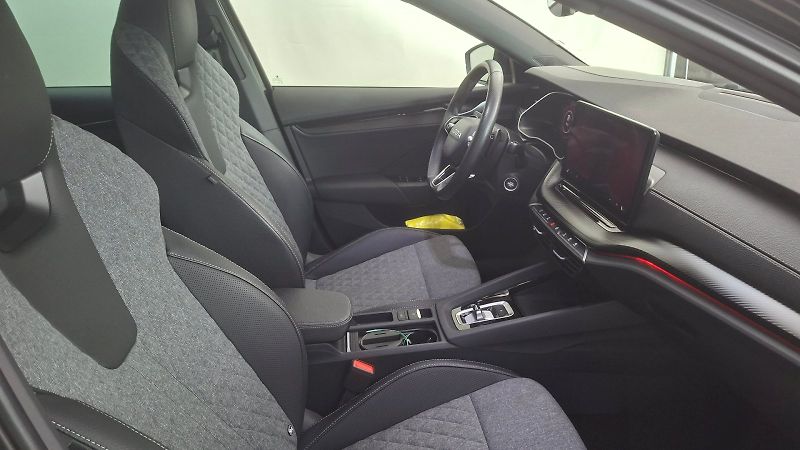 Škoda Octavia (2025) Sportline 2,0 TDI 110 kW DSG - fotka 15 z 24