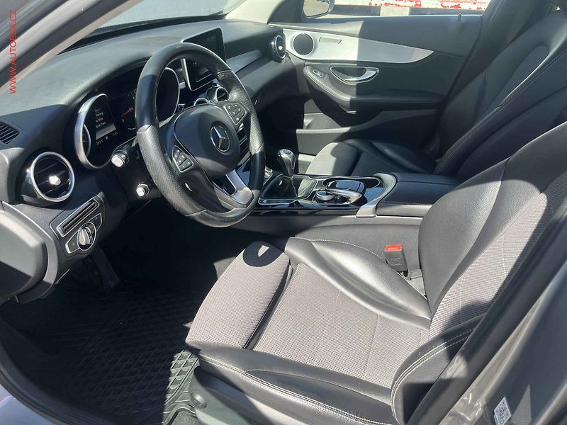 Mercedes-Benz Třídy C (2015) C 180, servis.kniha - fotka 9 z 15