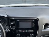 Mitsubishi Outlander 2,0 150PS  Intense A/T 4x4 - náhled 24