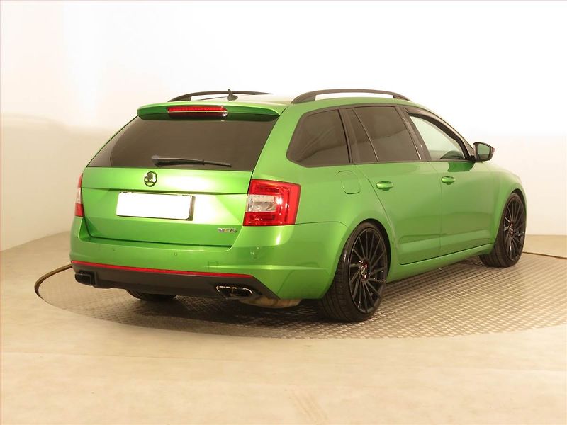 Škoda Octavia (2016) RS 2.0 TDI, Kůže, Navi - fotka 5 z 17