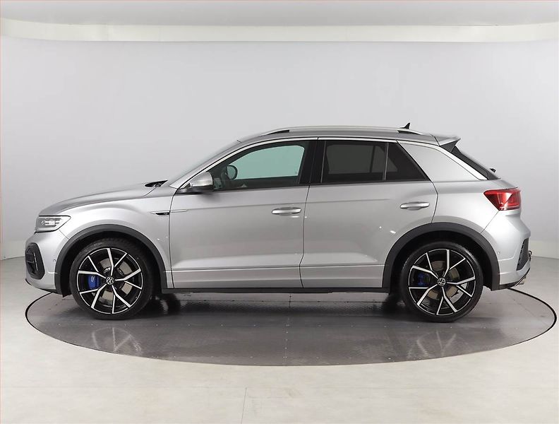 Volkswagen T-Roc (2022) R 2.0 TSI 4Motion - fotka 3 z 28