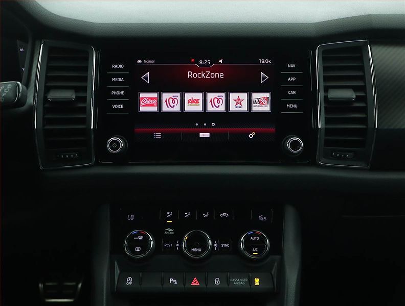 Škoda Kodiaq (2019) Sportline 1.5 TSI - fotka 12 z 20