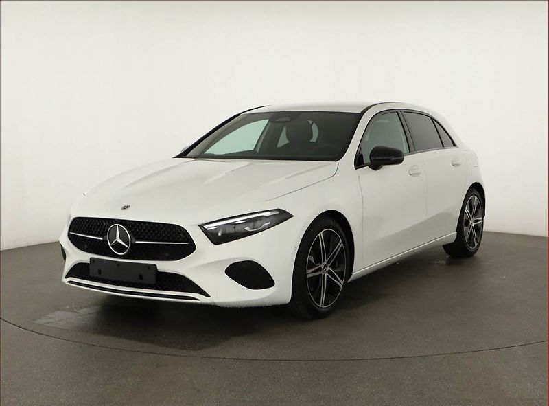 Mercedes-Benz Třídy A (2025) A 200 - fotka 2 z 22