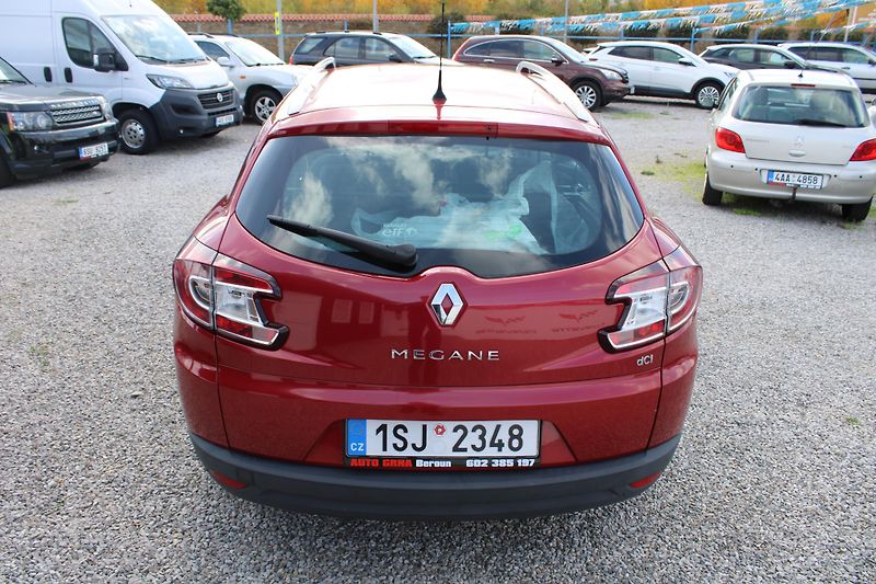 Renault Mégane (2011) 1,5DCI KLIMA EL.OKNA TEMPOMAT - fotka 6 z 16