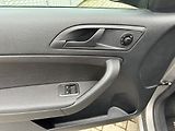 Škoda Yeti 2.0 TDI 81kW 4x4 serviska - náhled 14