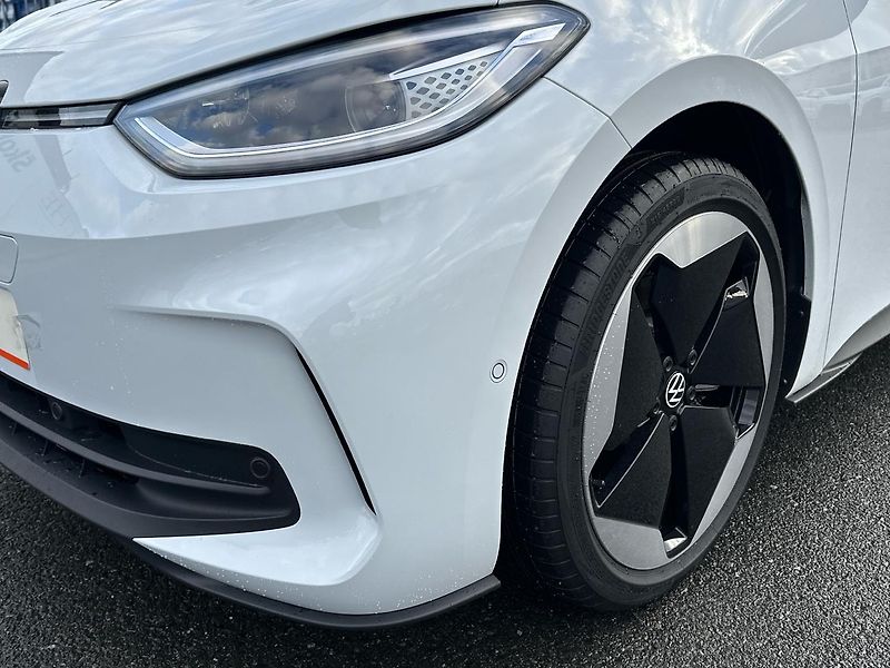 Volkswagen ID.3 (2025) Pro S People 150kW, 79kWh - fotka 18 z 21