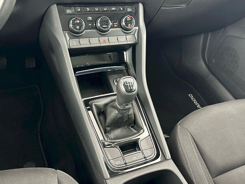 Škoda Karoq (2024) 2.0TDI 85kW Selection - fotka 18 z 27