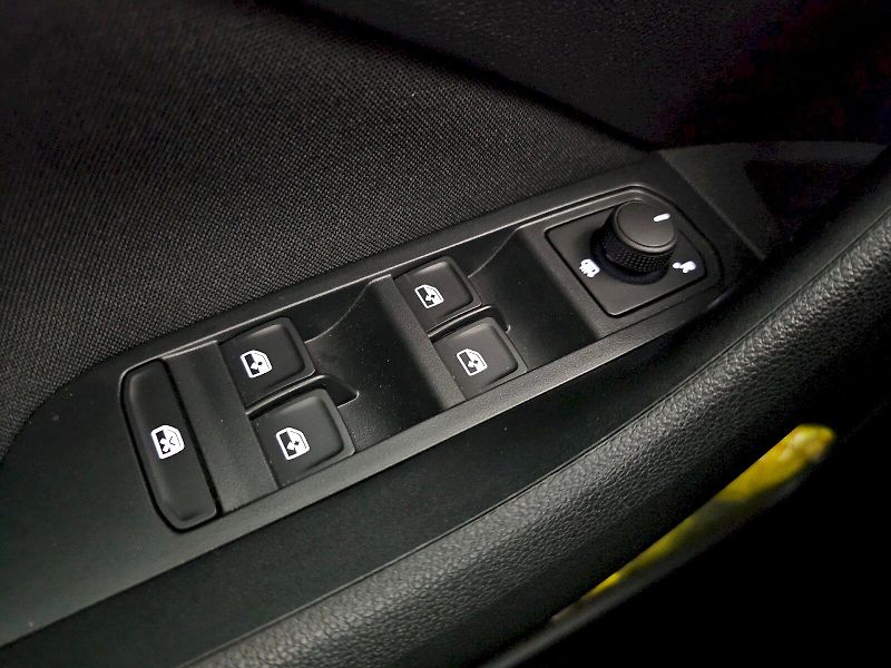 Škoda Kamiq (2025) 1.0TSI 85kW Selection - fotka 23 z 28