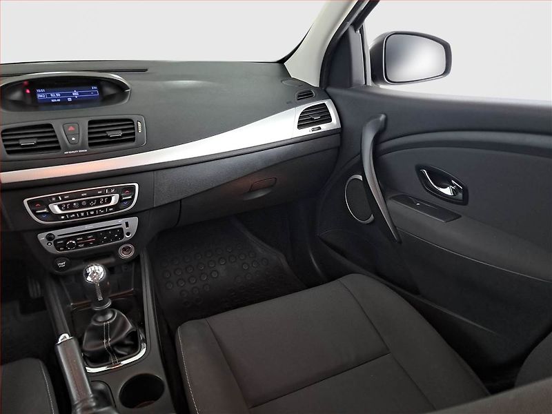 Renault Mégane (2012) 1.2 TCe, Tempomat - fotka 8 z 18