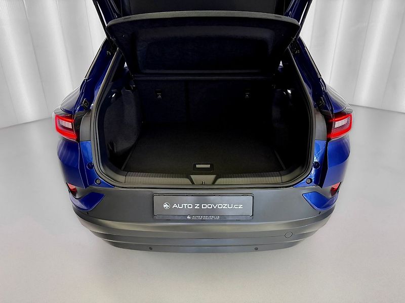 Volkswagen ID.4 PRO PERFORMANCE 150 kW, ACC, T - fotka 22 z 23