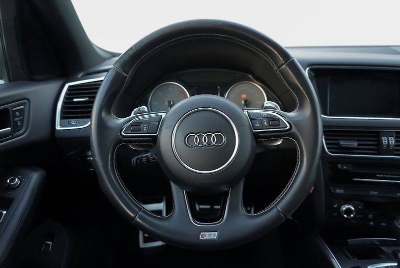Audi SQ5 3.0 TDi 230kW  QUATTRO - fotka 21 z 41