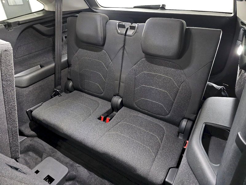 Škoda Kodiaq (2024) 1.5TSI 110KW SELECTION DSG 7S - fotka 8 z 30