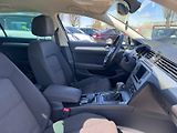 Volkswagen Passat (2015) B8 DSG 2,0 110KW ROZV. BEZ ADB - náhled 38