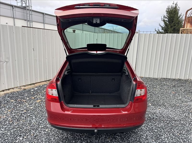 Škoda Rapid 1,2 TSI,63kW,tažné,1.maj.,ČR - fotka 12 z 50