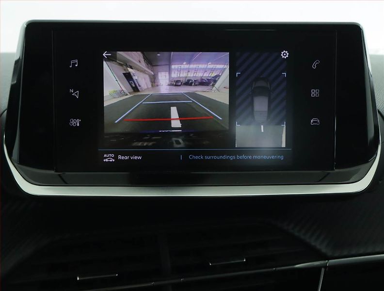 Peugeot 208 (2020) 50 kWh, SoH 95%, Automat - fotka 15 z 18
