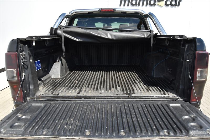 Ford Ranger 3.2 TDCI 4x4 A/T LIMITED - fotka 13 z 32