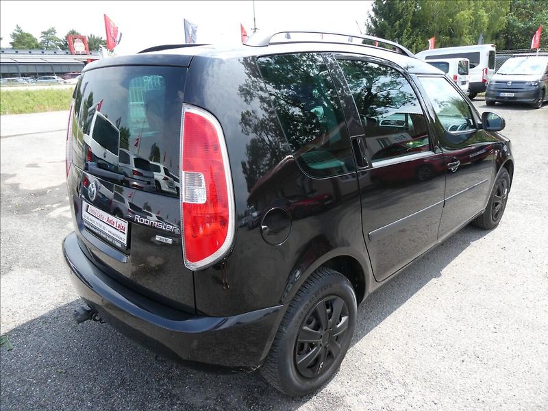 Škoda Roomster 1,4 16V 63kW Style,závěs,auto - fotka 8 z 38