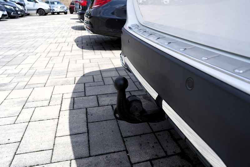 Mercedes-Benz GLA 200d Progressive/AT9/MBUX - fotka 16 z 46