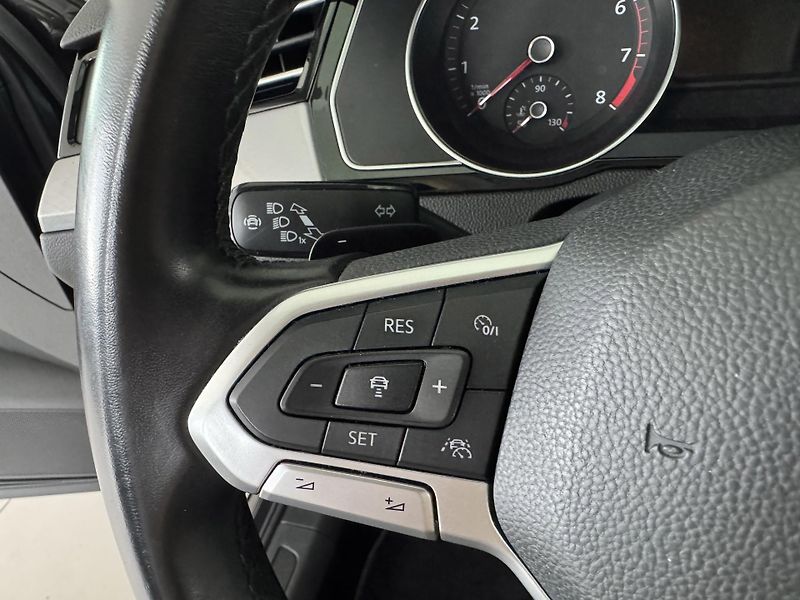 Volkswagen Passat Variant 1,5TSI 110kW DSG*Navi*Kamera - fotka 26 z 35