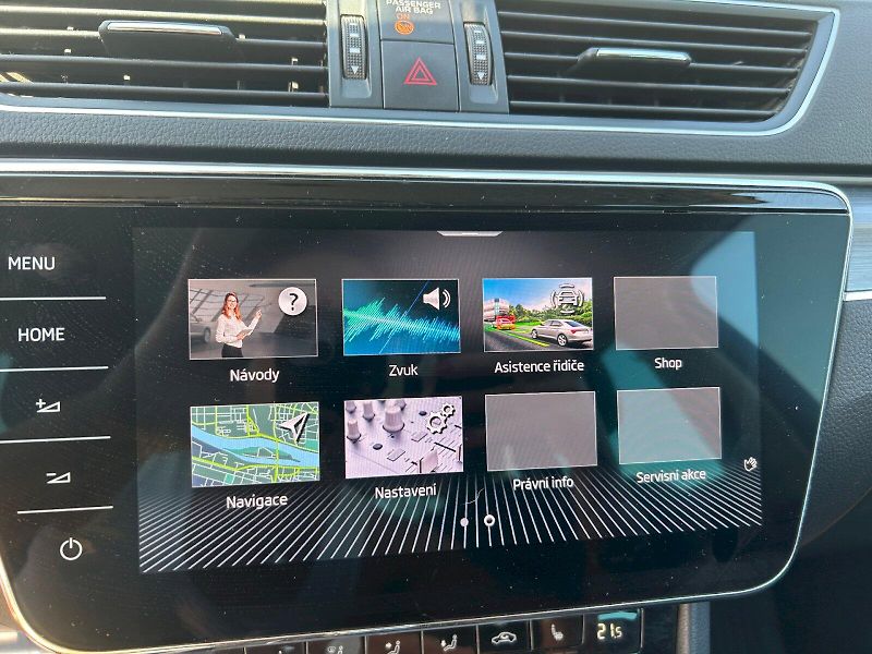 Škoda Superb (2021) SUP.COM GRT SCOUT 4X4 TD 140/2 - fotka 26 z 35