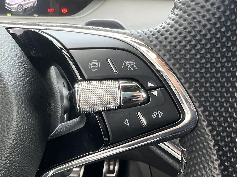 Škoda Enyaq (2023) Sportline*150kW*DPH - fotka 19 z 47
