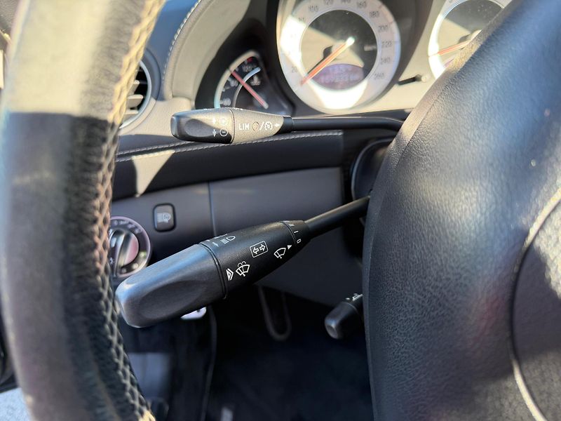 Mercedes-Benz SL (2009) 350, Euro 4, Kabrio - fotka 15 z 22
