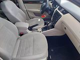 Škoda Octavia (2014) Elegance 1.4 TSI, Automat - náhled 9