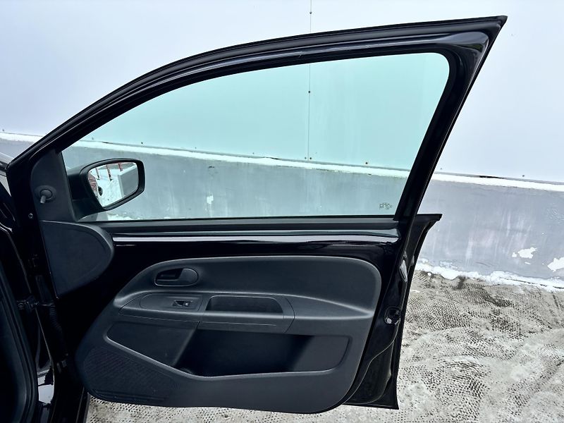 Škoda Citigo (2016) 1.0MPi 44kW  - fotka 12 z 23