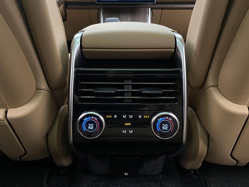 Land Rover Range Rover P530 AUTOBIOGRAPHY SWB - fotka 61 z 94