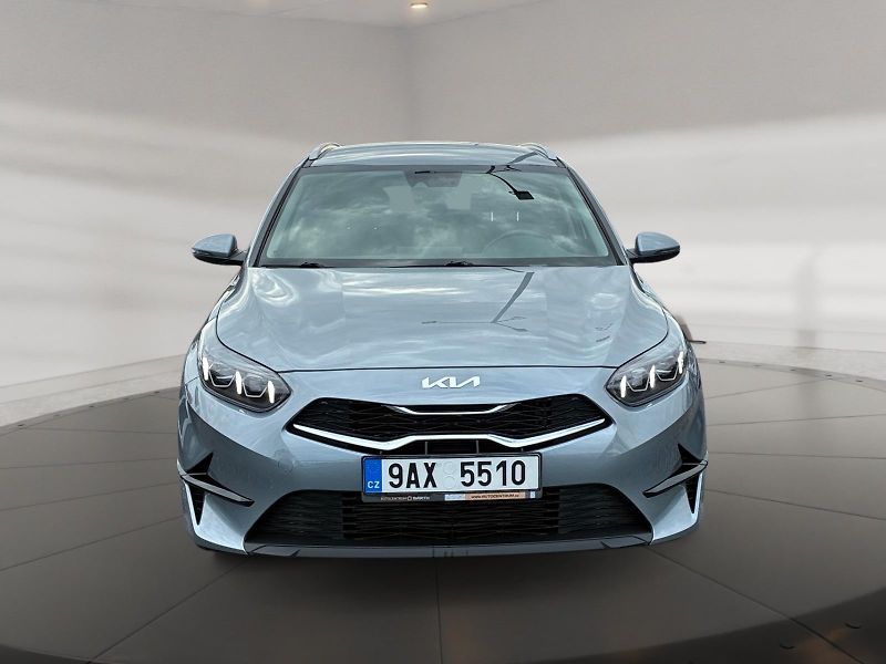 Kia Ceed (2023) TOP 1.5T-GDI 118kW CZ DPH - fotka 2 z 11