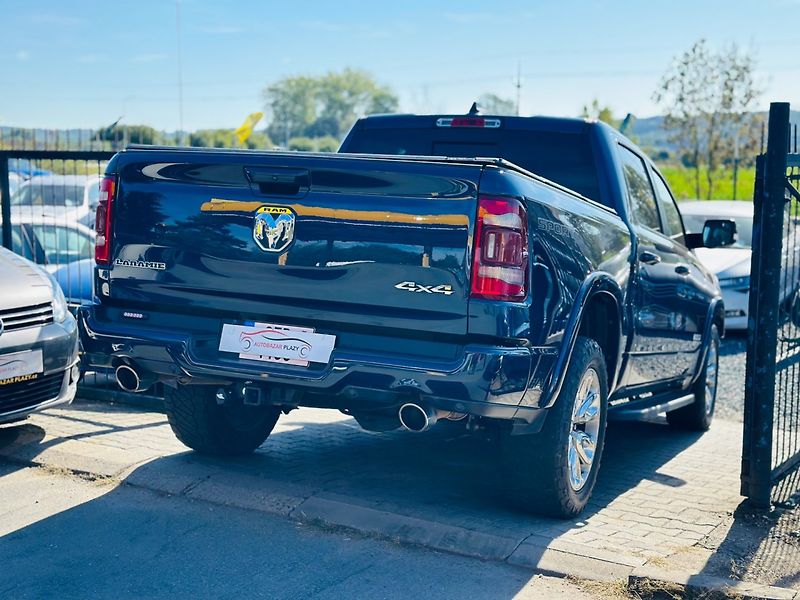RAM 1500 (2021) 5.7HEMI V8 LARAMIE SPORT - fotka 6 z 30
