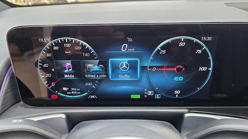 Mercedes-Benz EQB (2022) 300 4matic SoH 95,5% - fotka 19 z 34