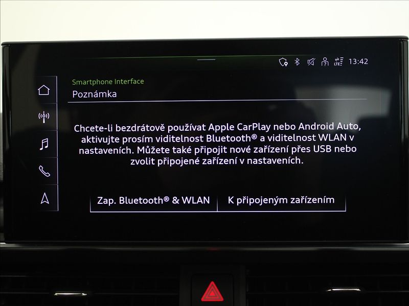 Audi A4 2,0 TFSi 150kW Avant ACC LED - fotka 12 z 28