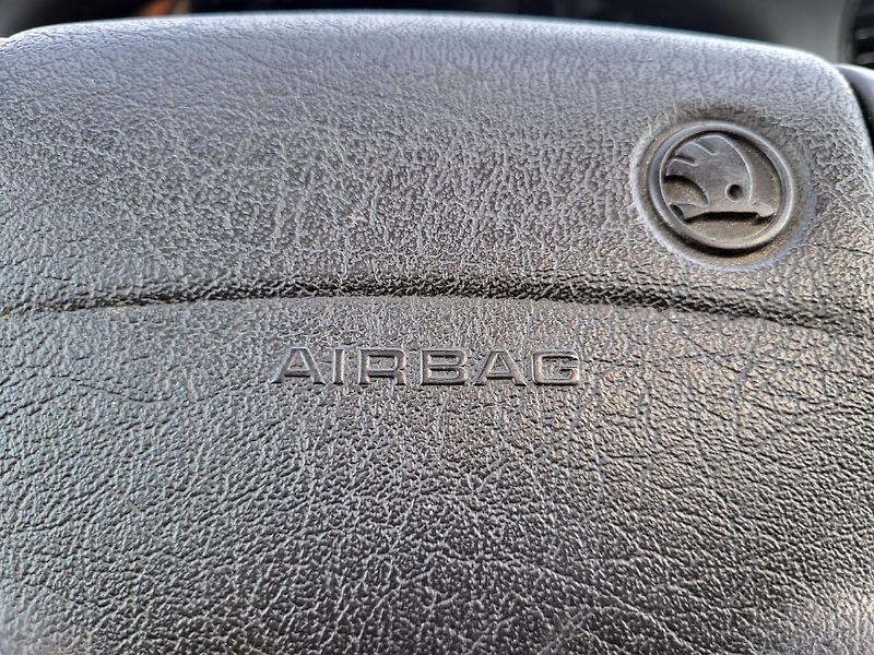 Škoda Felicia Combi LX 1.6 MPI 55kW - fotka 16 z 28