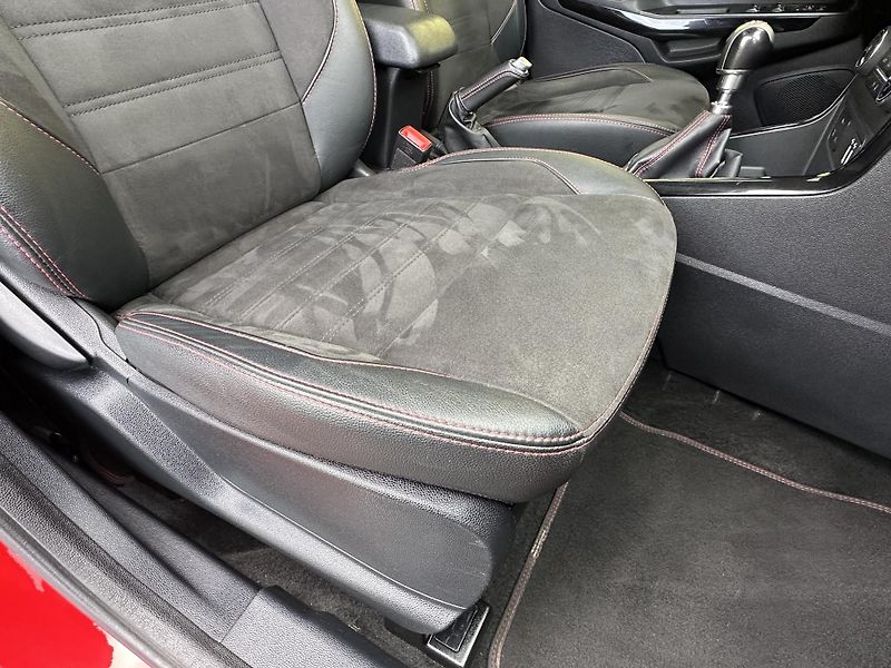 Ford EcoSport (2018) 1.0/92kW * ST-Line * Xenon - fotka 20 z 41