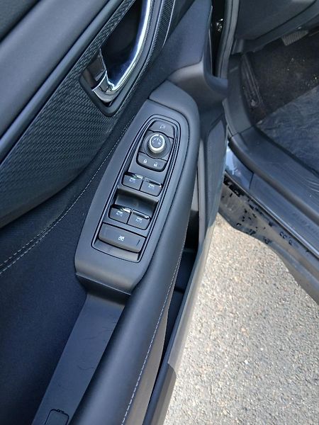 Subaru Outback (2025) 2,5i-L ES COMFORT REZERVACE - fotka 7 z 10