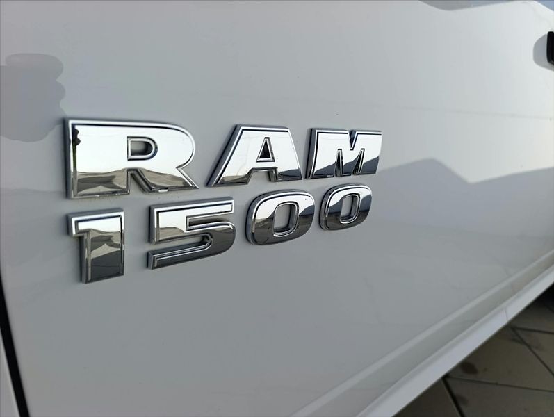 Dodge RAM 1500 3,6 i 4x4 Automat 6míst Tažné - fotka 34 z 35