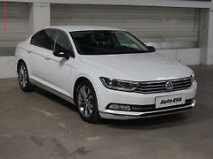 Volkswagen Passat (2015) 1.4TSI, AT, navi, LED - fotografie inzerátu