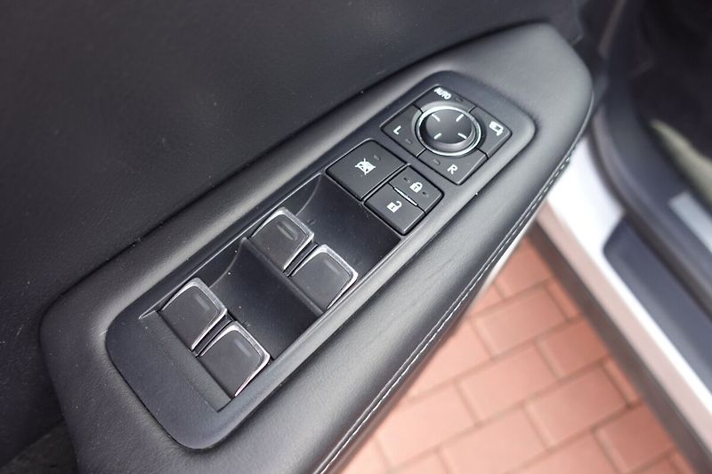 Lexus RX 450h RX450h Executive - fotka 10 z 37