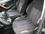 Peugeot 208 (2013) 1.2 VTi, AC, tempo, park - náhled 9