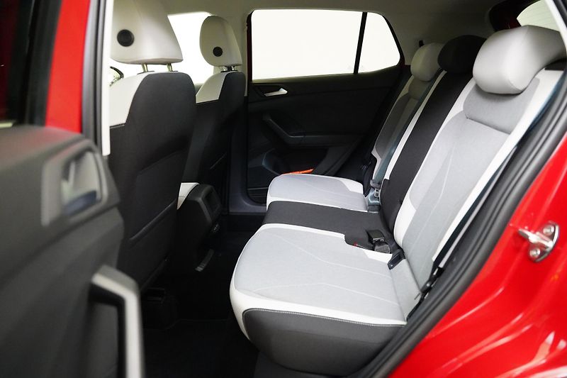 Volkswagen T-Cross - fotka 21 z 22